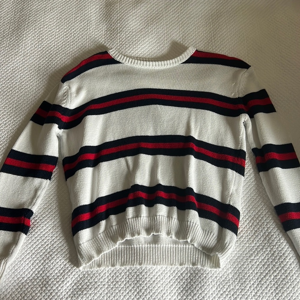 Brandy Melville sweater